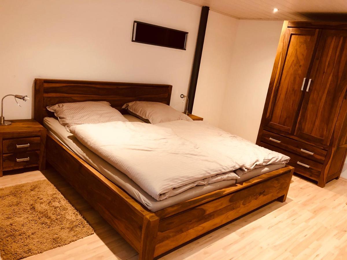 Loft Mit 2 Schlafzimmern Und E- Ladestation Apartment Furth Bagian luar foto