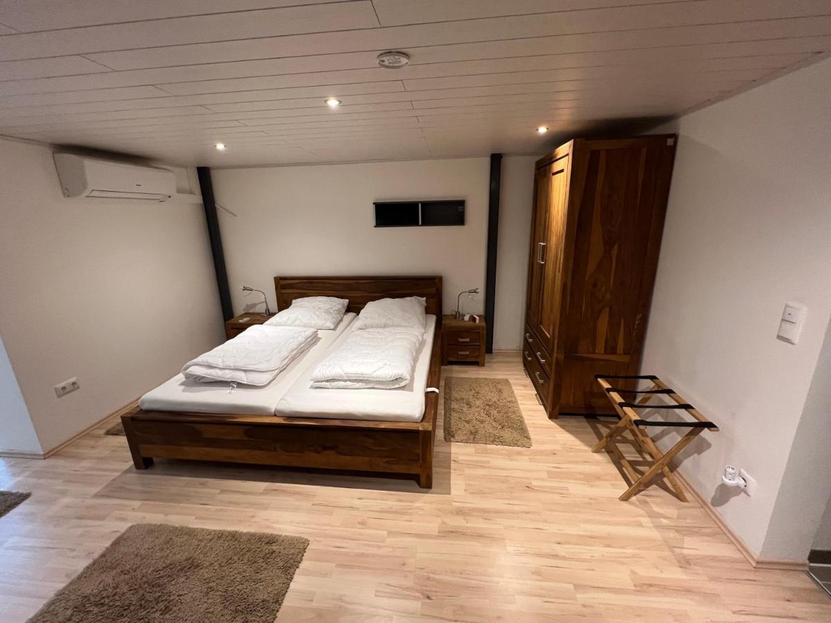 Loft Mit 2 Schlafzimmern Und E- Ladestation Apartment Furth Bagian luar foto